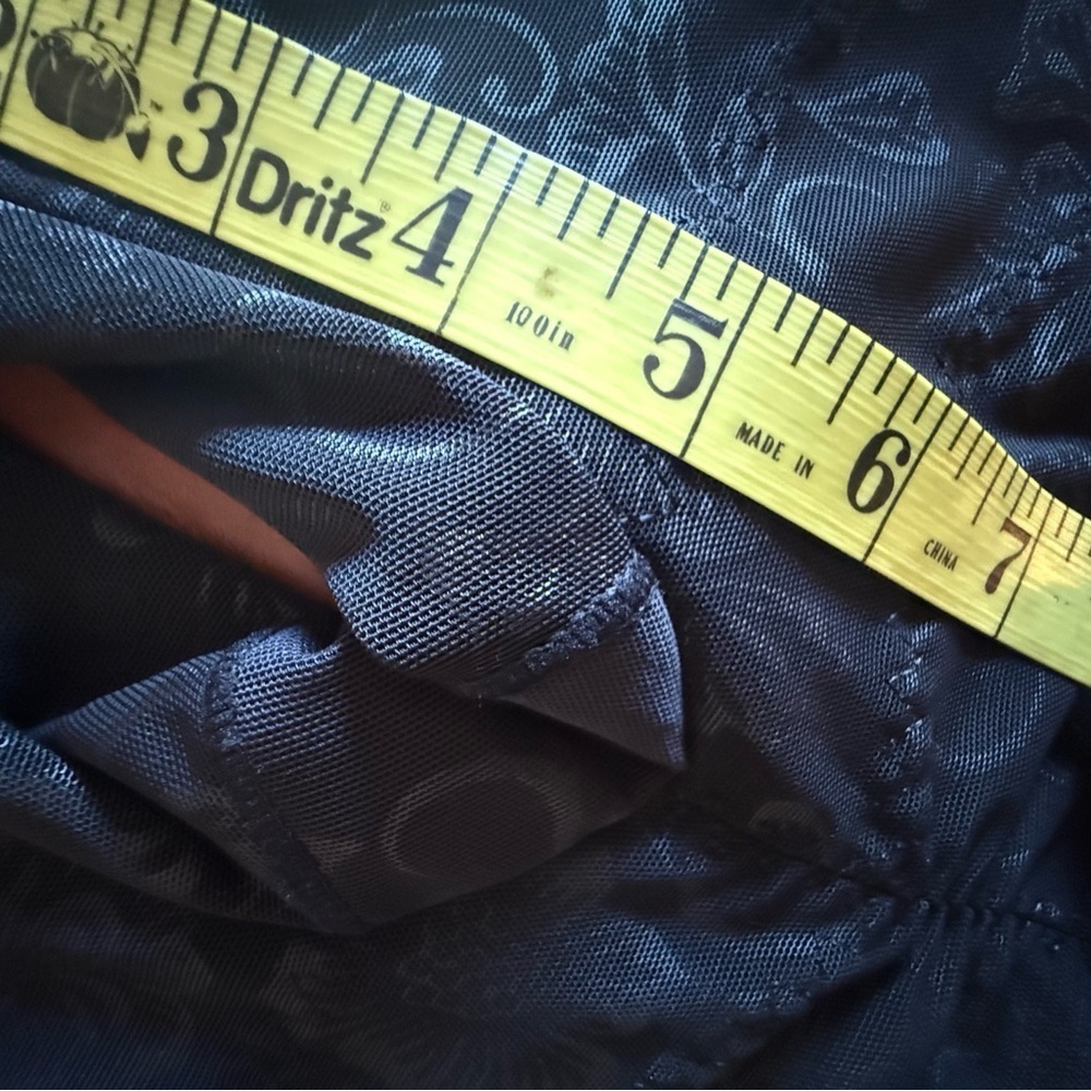 Underwater Size XL Shaper Mid-thigh Black - Picture 6 of 11
